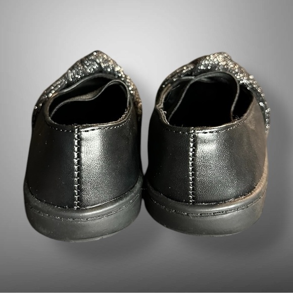 Black Ballet Shoes with Shimmer Knot - Toddler Size 6 - Picture 3 of 5